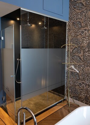 Bathroom shower - Boutique hotel ' t Gerecht (Heerenveen)