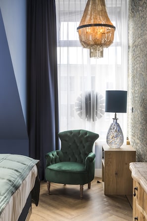 Premium bedding, in-room safe, individually furnished