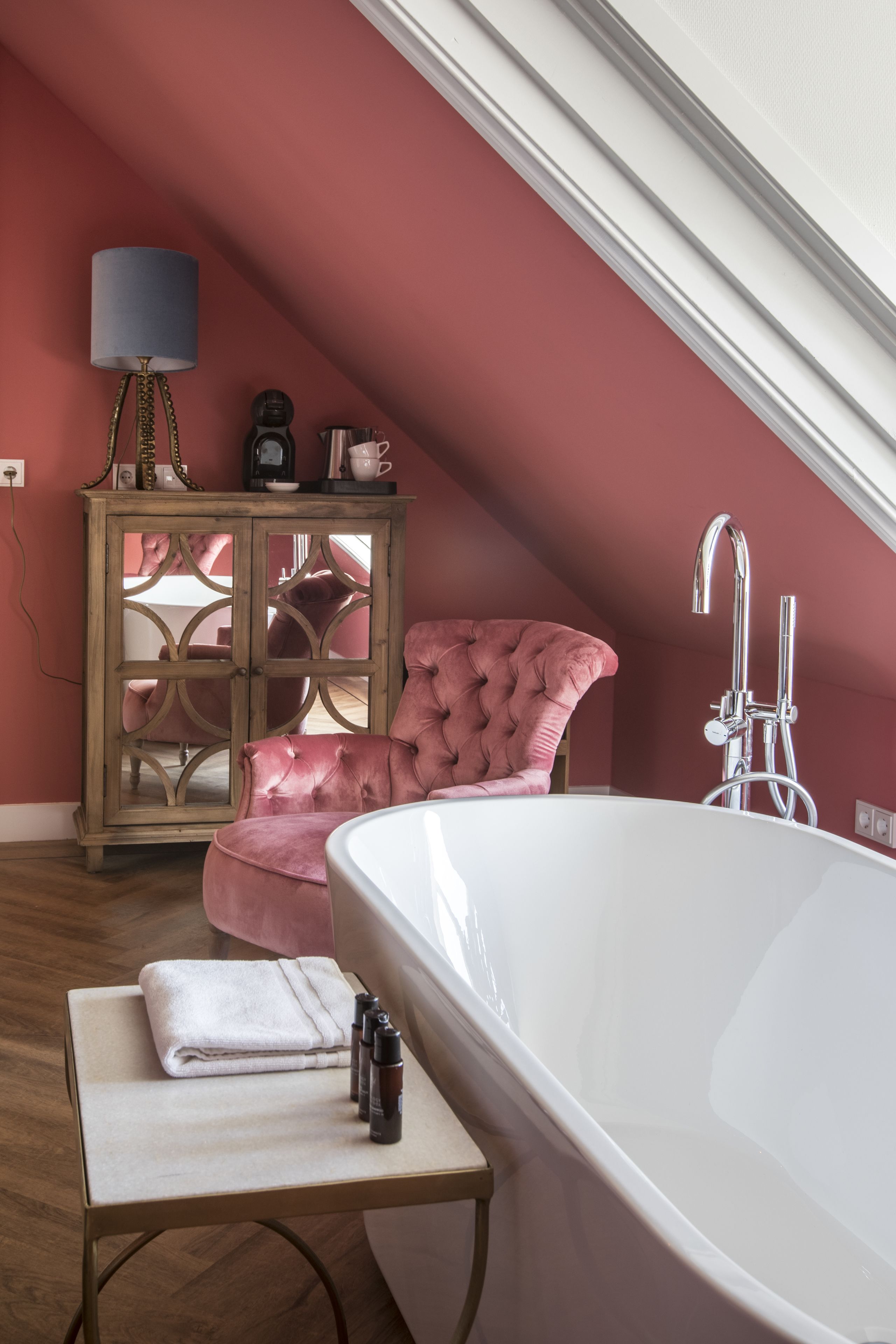 junior suite | premium bedding, in-room safe, individually furnished