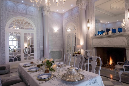 Desayuno completo incluido todos los dĂas