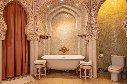 132c6d39 RIAD DAR EL MALAIKA : AU CŒUR DES MILLE ET UNE NUITS