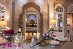 ルームサービス