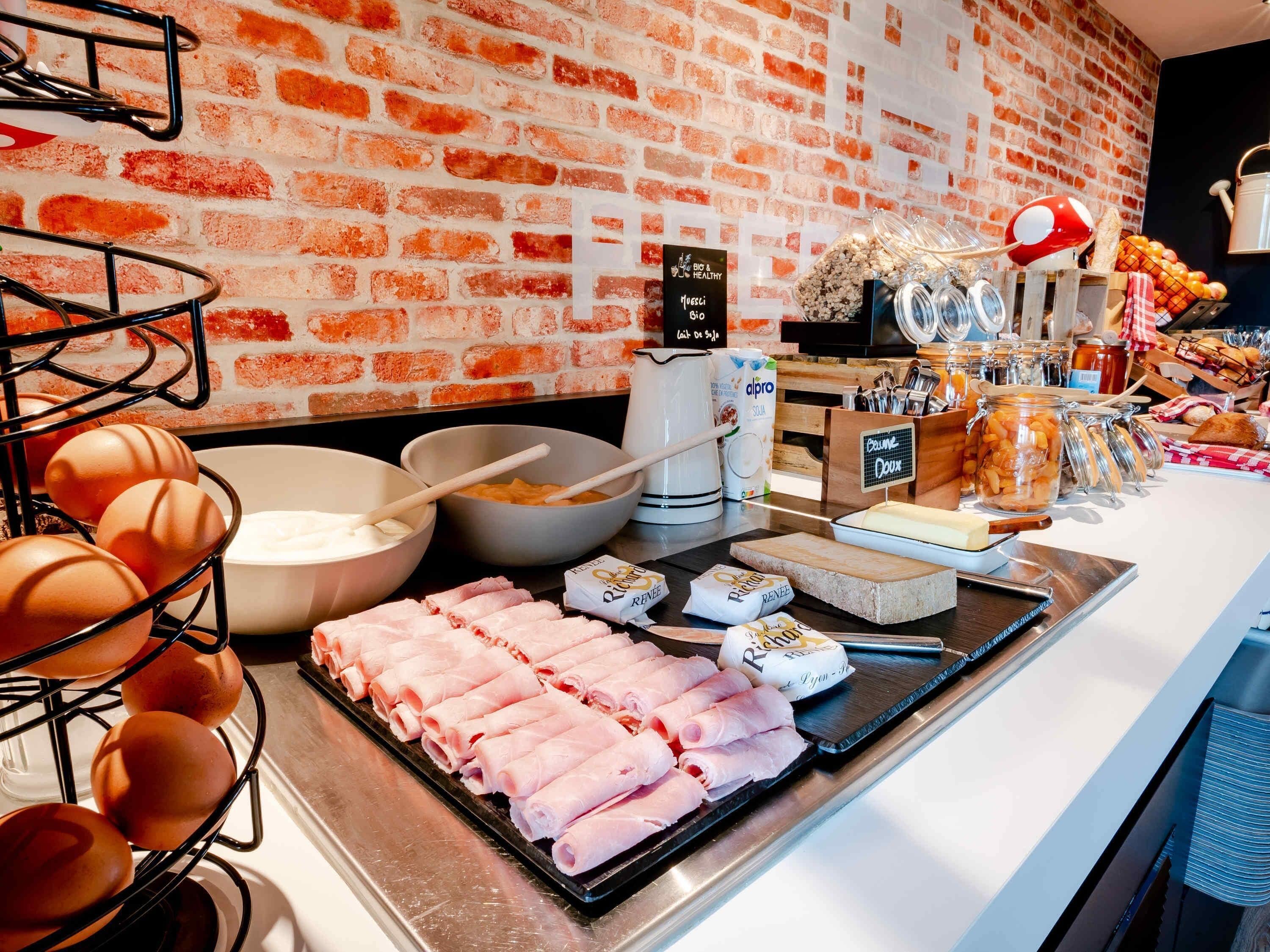 Photo - ibis Styles Lyon Bron Eurexpo