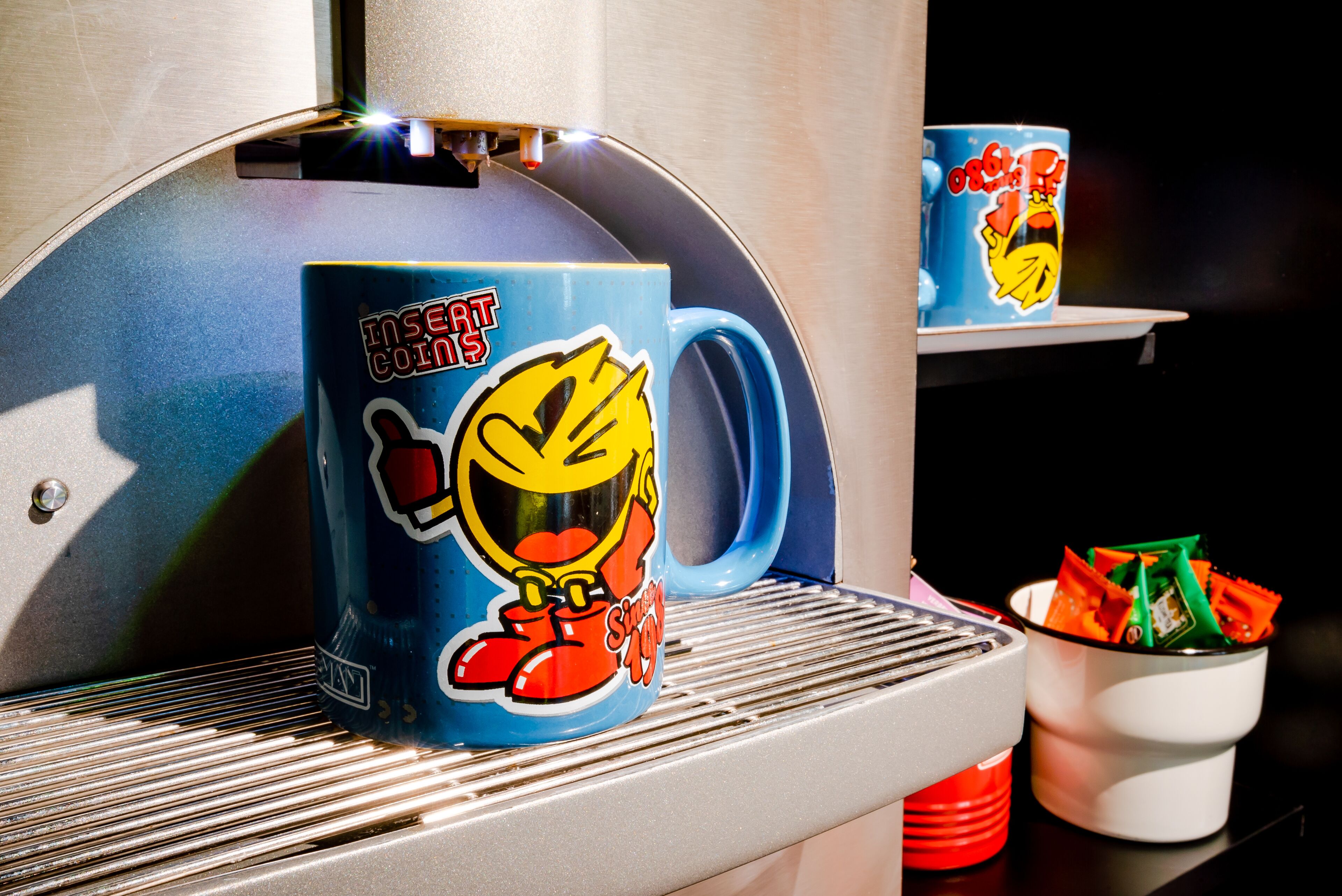 daily buffet breakfast (eur 14 per person)