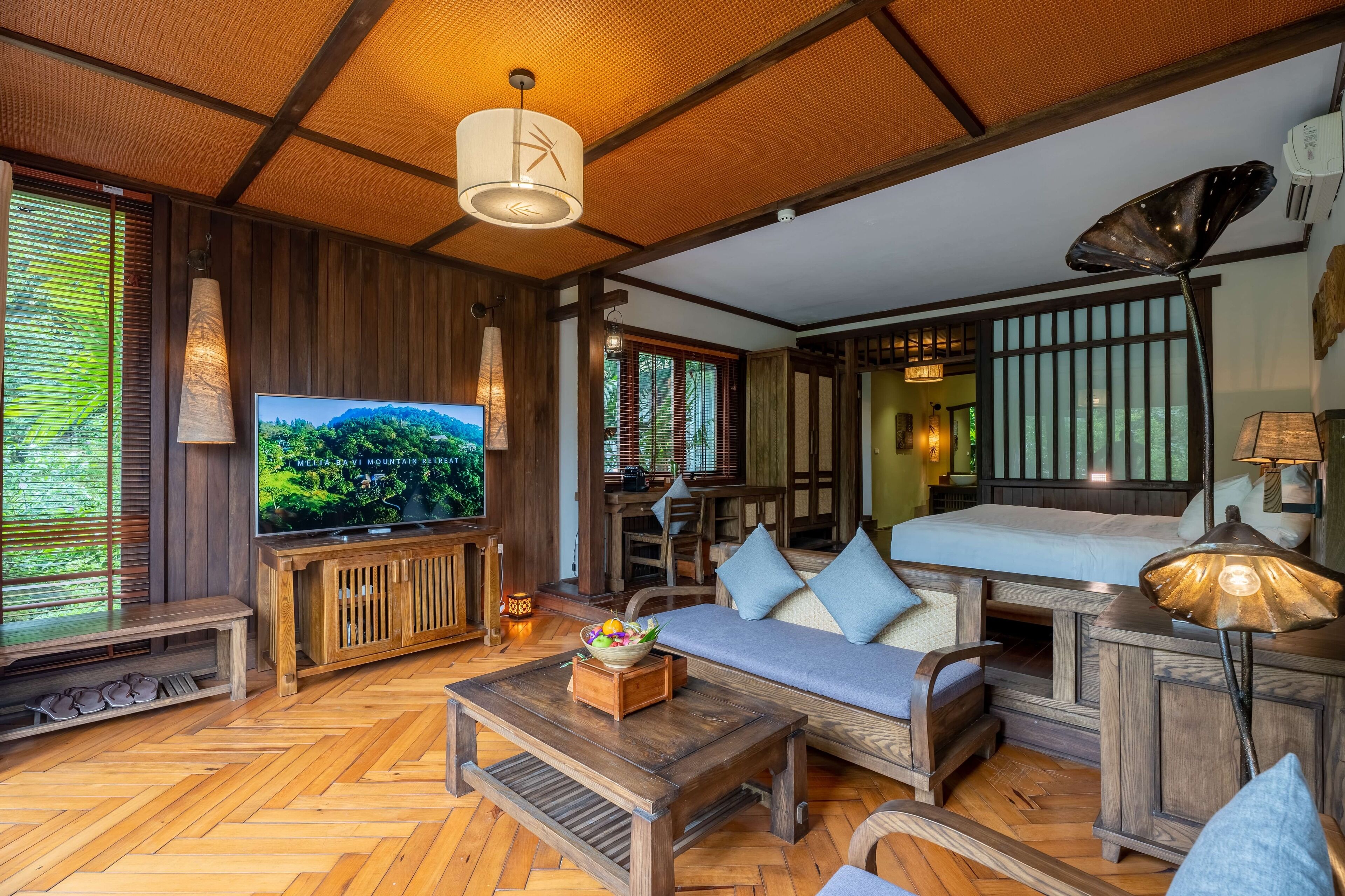 家庭套房 | 迷你吧、客房内保险箱、办公桌、隔音