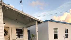 Front of property - Denyse Home Cottage (St. John's)