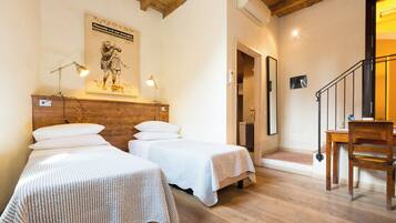 Double or Twin Room | 1 bedroom, minibar, desk, soundproofing