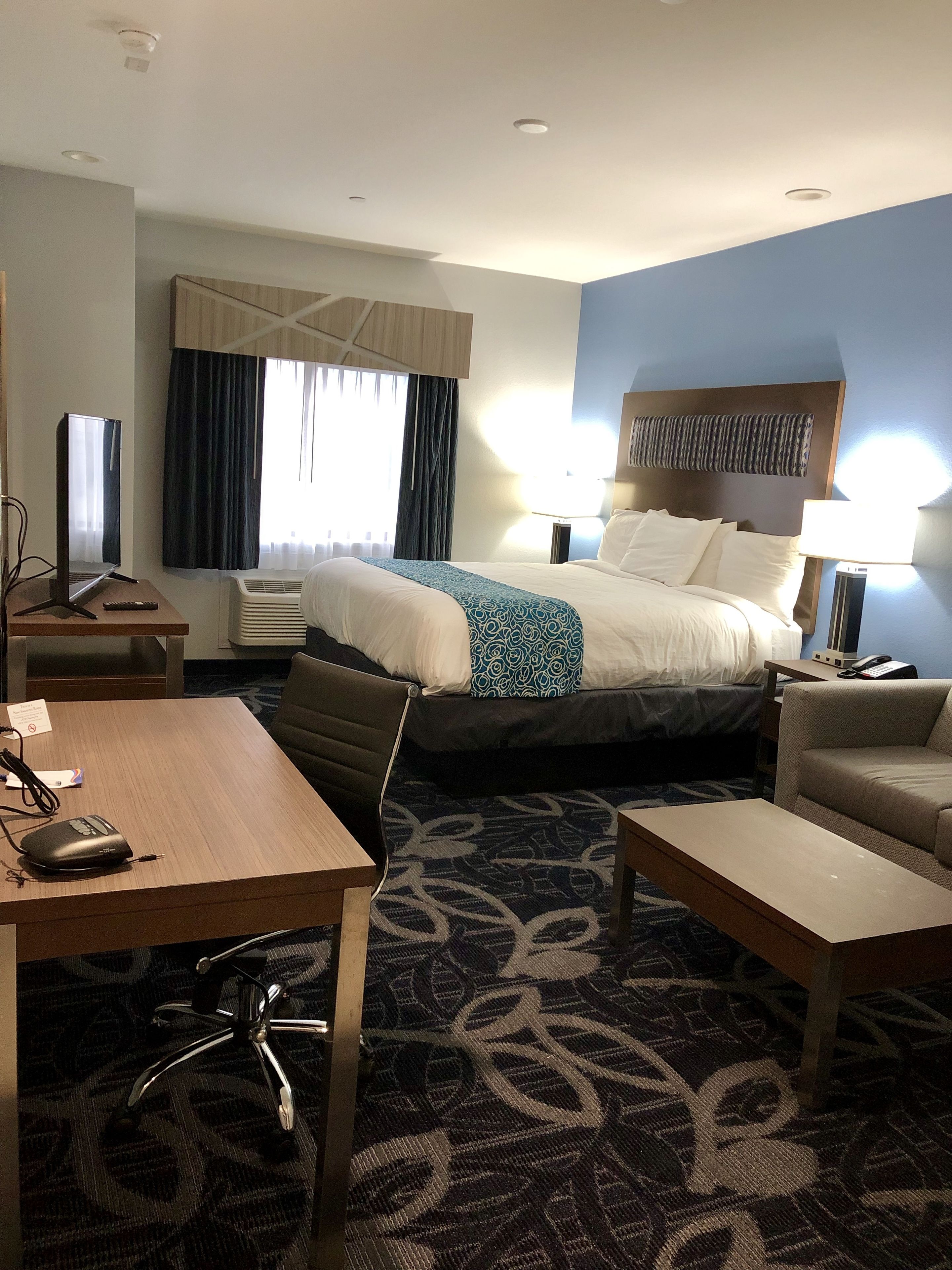 room, 1 king bed, non smoking | egyptian cotton sheets, premium bedding, pillow-top beds, desk