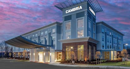 Cambria Hotel West Orange