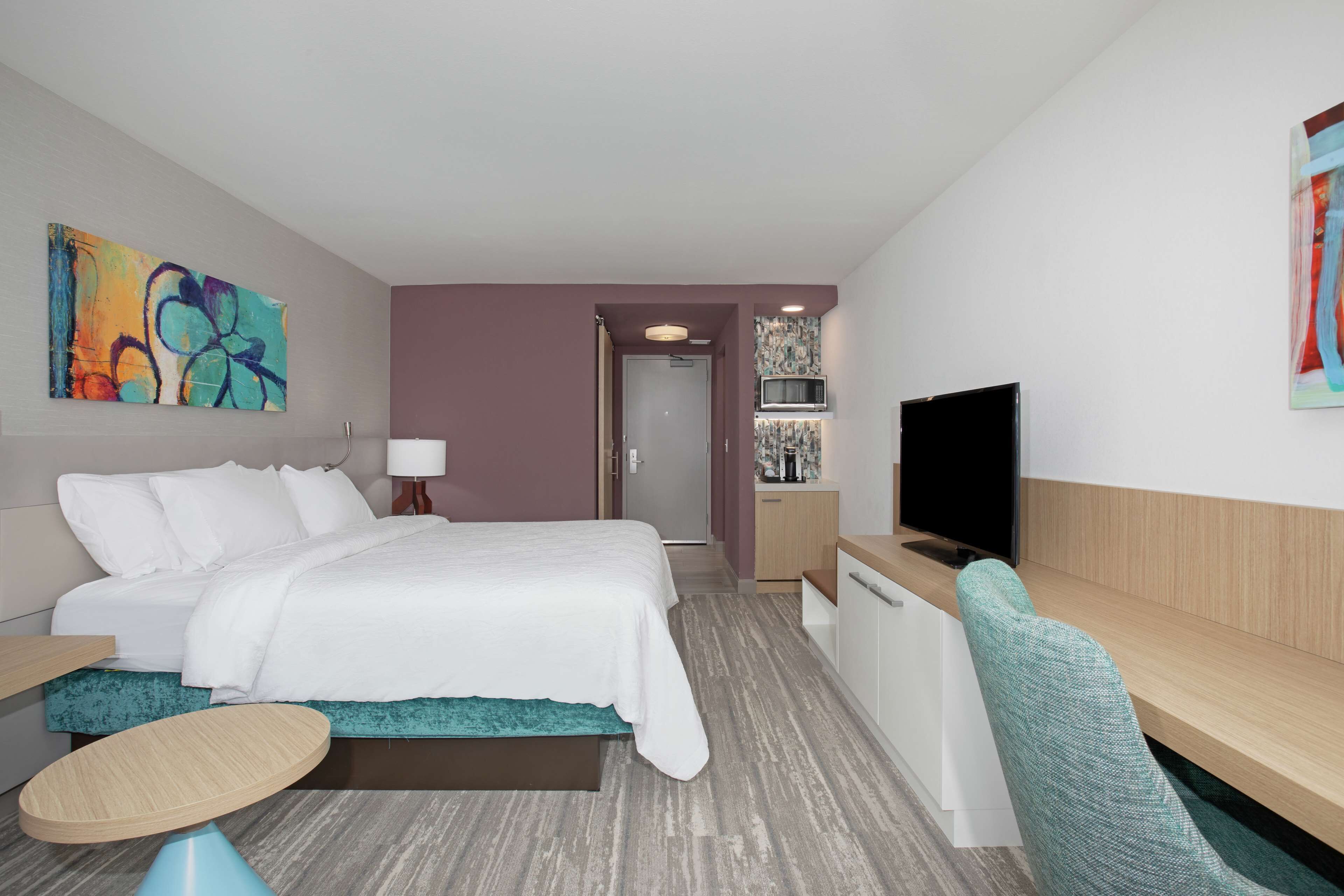 premium bedding, down duvets, tempur-pedic beds, in-room safe