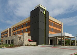 Exterior - Home2 Suites by Hilton Fort Collins (Fort Collins)