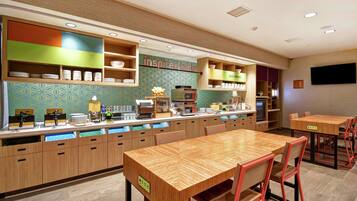 Desayuno buffet incluido todos los días