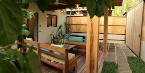 Terrace/patio - Casa Banano 2 Bedroom House (Cóbano)