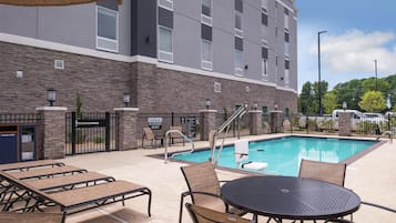 Outdoor pool, open 10:00 AM to 9:00 PM, pool umbrellas, pool loungers