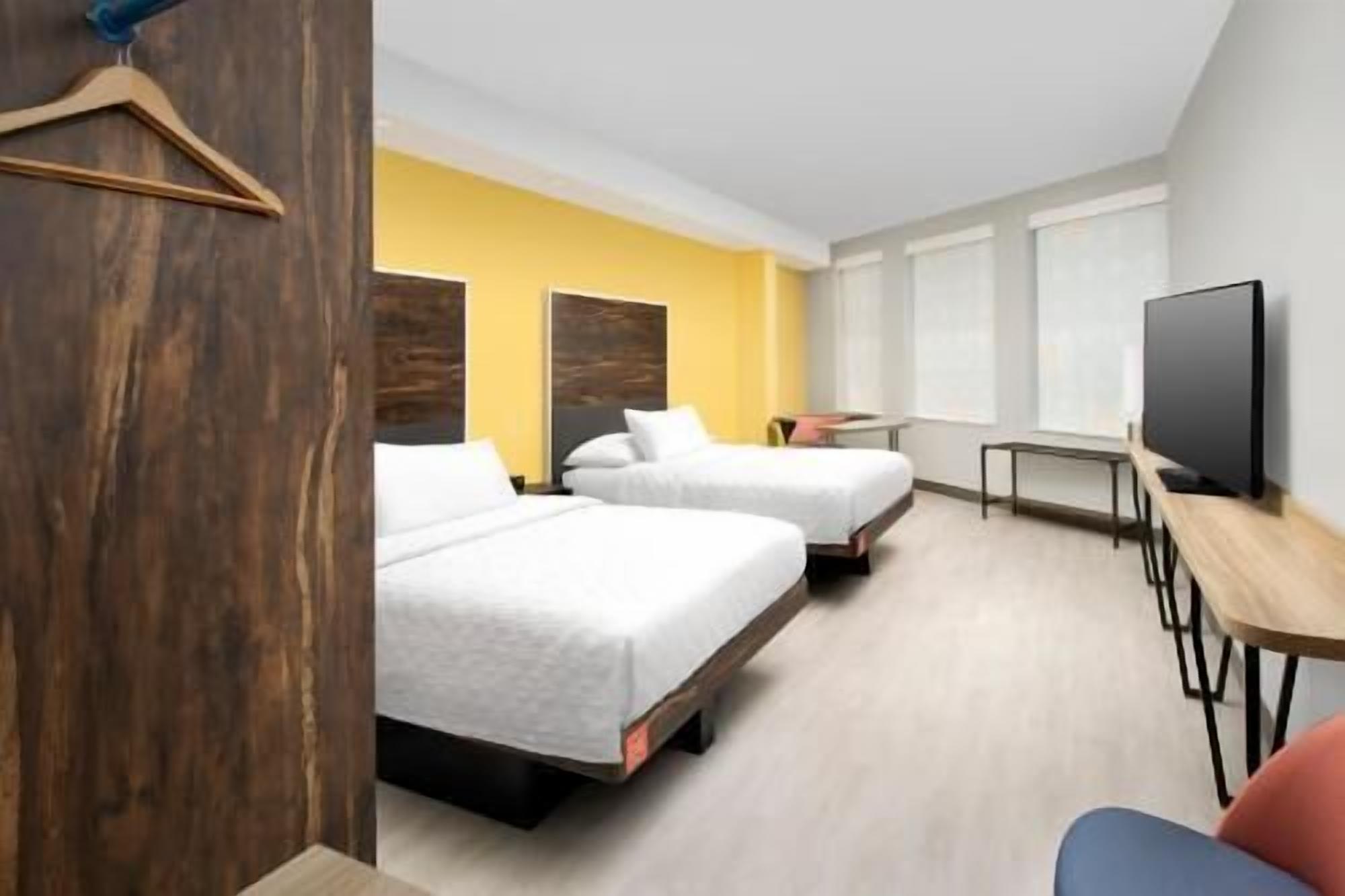 In-room safe, desk, iron/ironing board, free cots/infant beds
