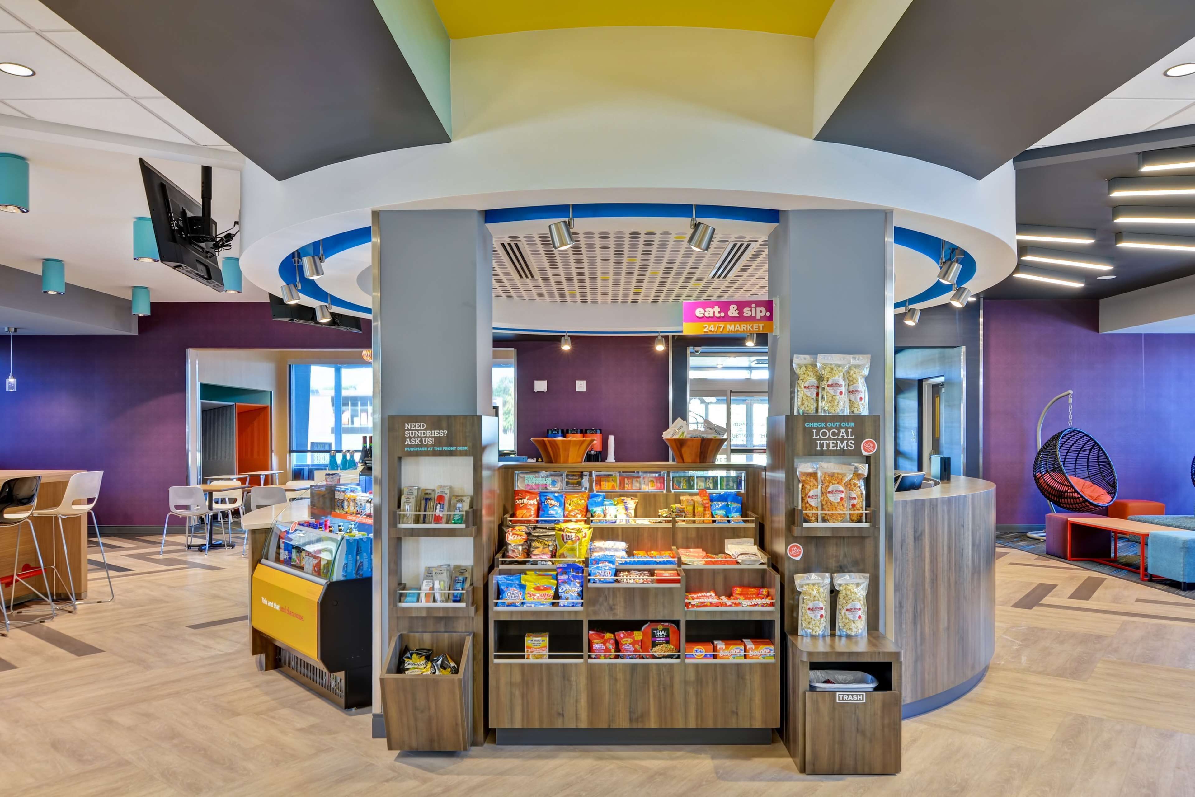 Snack bar