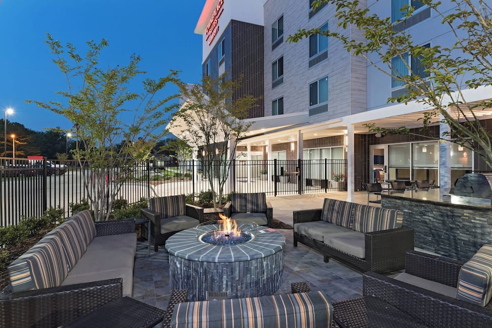 luxury hotels in Baton Rouge