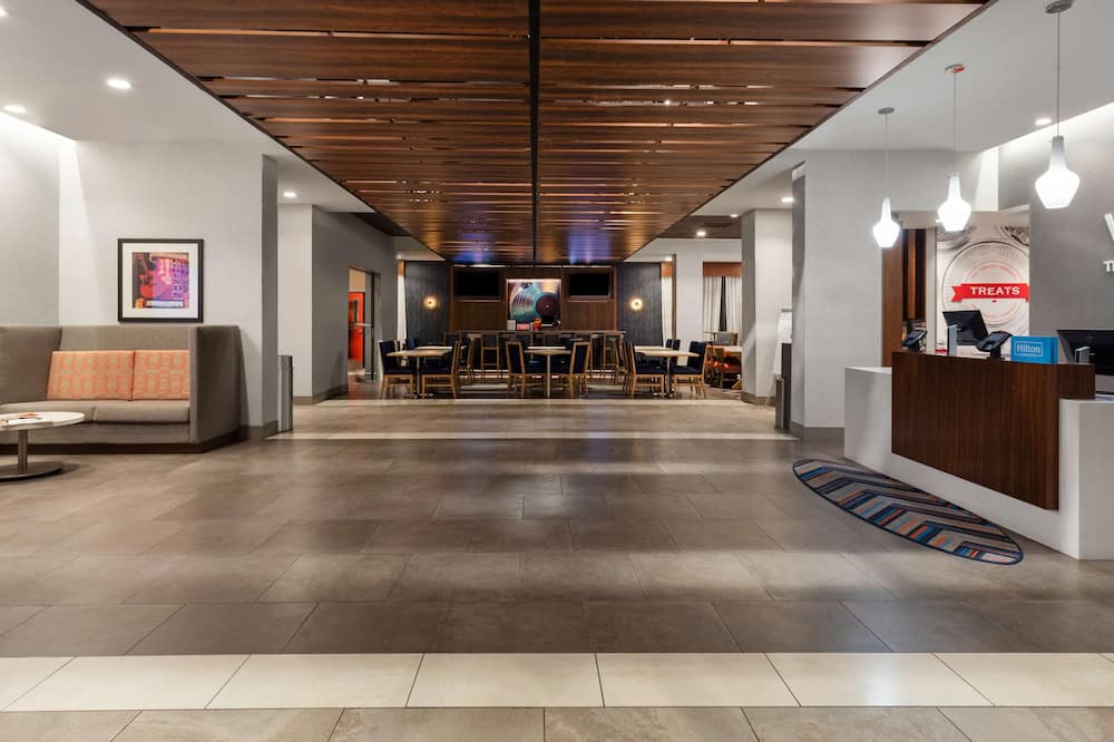 Hampton Inn Nashville Airport Century Place, TN
