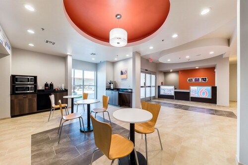 Motel 6 Fort Worth, TX - North - Saginaw