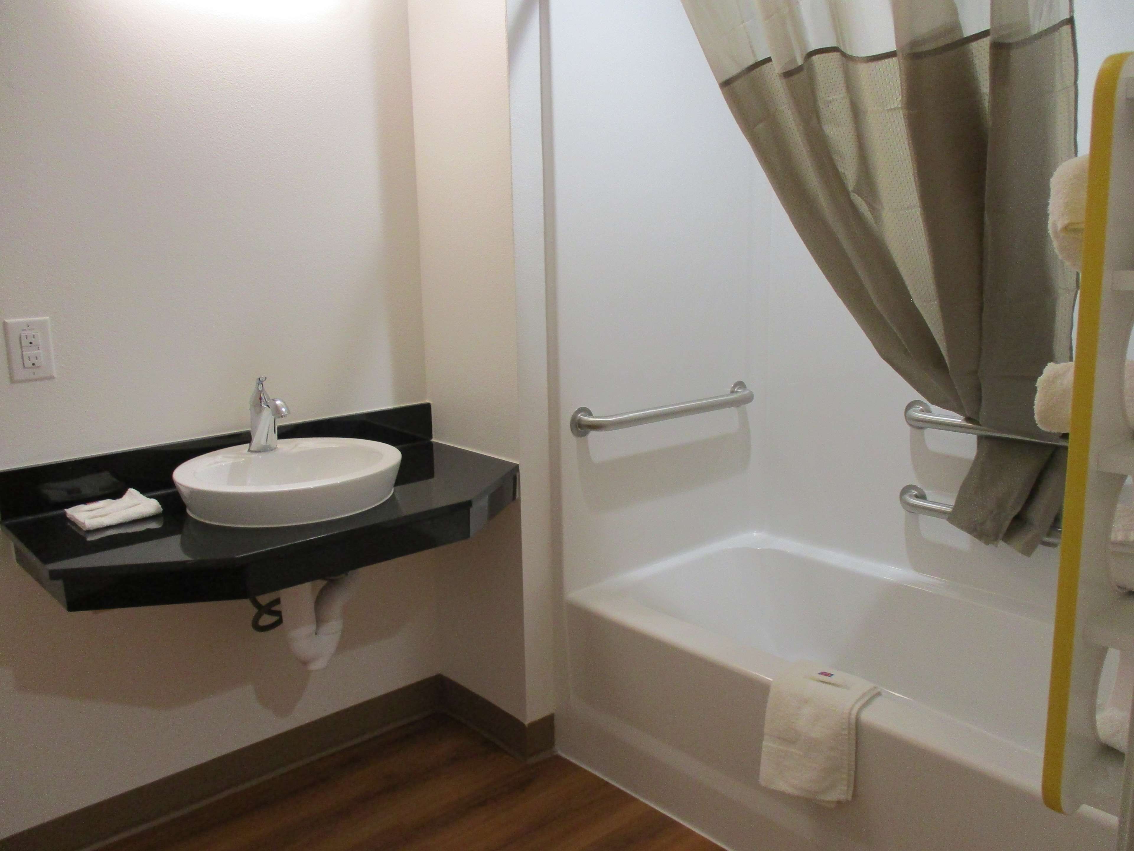 Foto - Motel 6 Fort Worth, TX - North - Saginaw