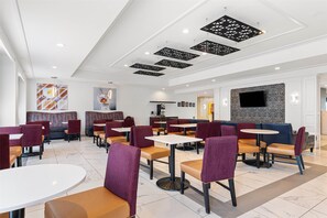 Free daily full breakfast - Best Western Plus New Richmond Inn & Suites (New Richmond)