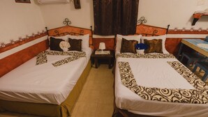 Unclassified image, 2 of 19, button - Antigua Lodge (El Cuyo)