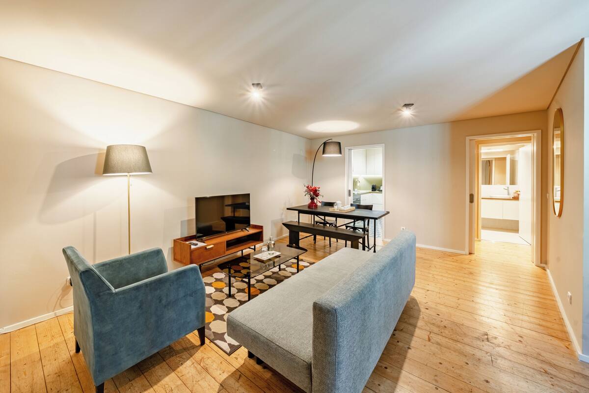 Standard Apartment, 1 Bedroom (423) | 起居區 | 平面電視