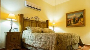 Unclassified image, 4 of 13, button - FN376-Loreto Bay-Luxury Mexican Villa (Loreto)