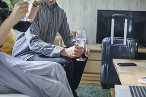 Interior detail - Pinn-N4E2 (Sapporo)