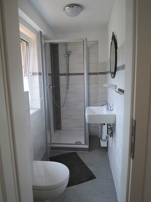 Shower, hair dryer, towels - Holiday house in Priepert (21889) - Vacation home in Priepert (21889) (Priepert)