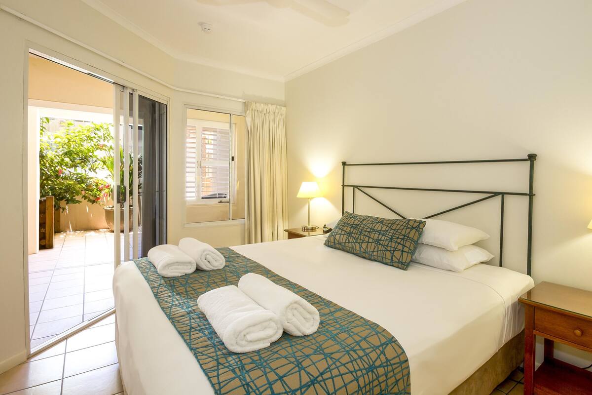 Apartment, 1 Bedroom (No Kids) | In-room safe, iron/ironing board, WiFi (free), bed sheets