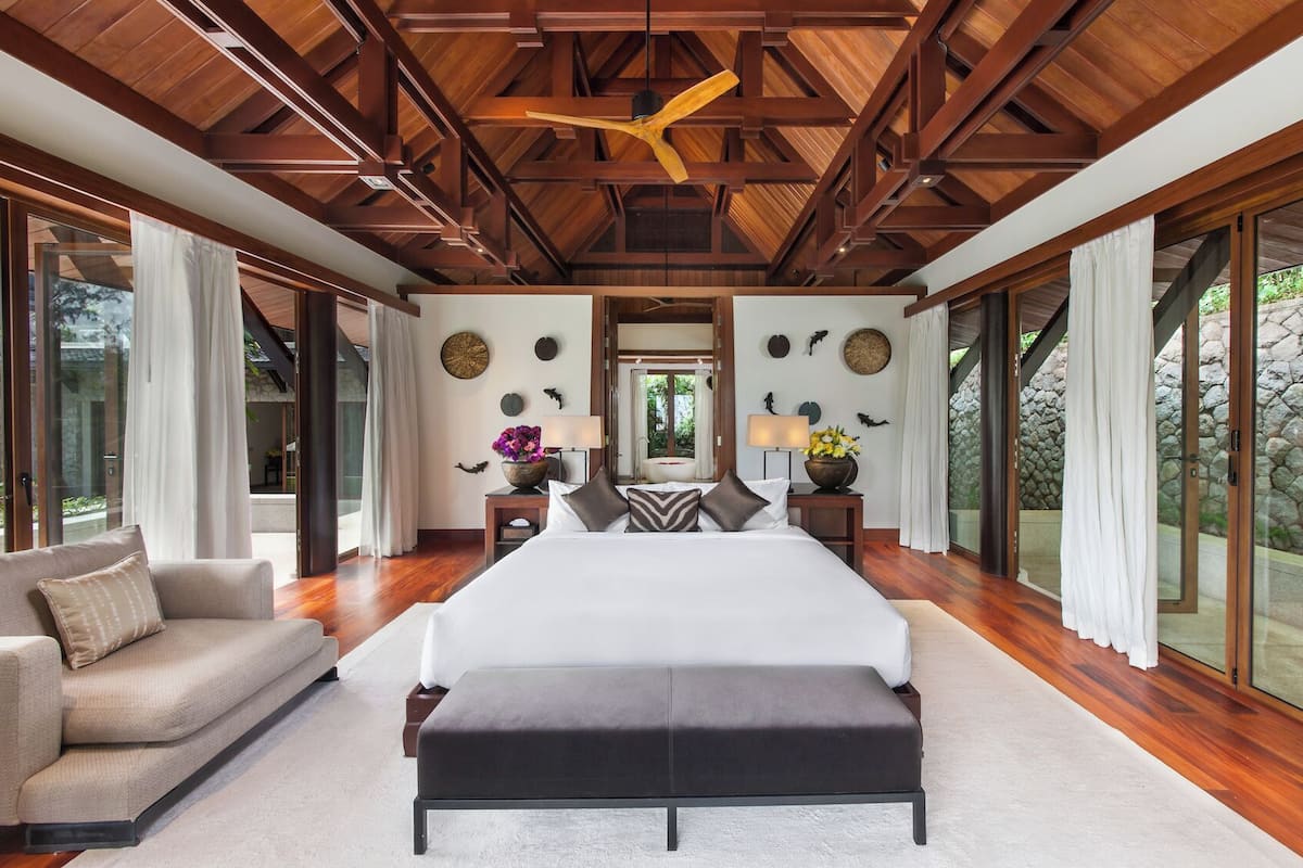 1 Schlafzimmer, Zimmersafe, individuell dekoriert