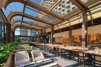 Sari Pacific Jakarta, Autograph Collection