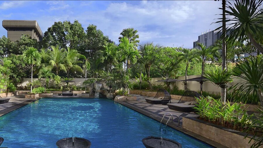 Sari Pacific Jakarta, Autograph Collection