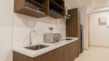 茶具/咖啡用具、电热水壶