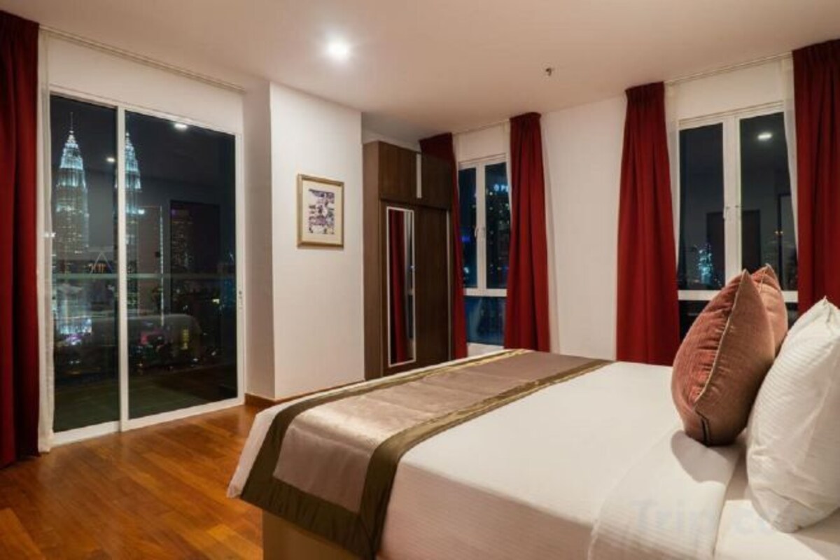 Ropa de cama de alta calidad y minibar 