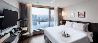 Hotel Riverside