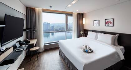 Hotel Riverside