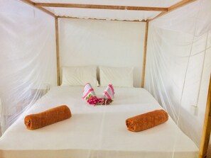 华丽三人房, 吸烟房, 花园 | 1 多间卧室、客房内保险箱、办公桌、免费 WiFi