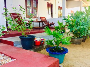 1 bedroom, in-room safe, desk, free WiFi - Tropicana homestay (Arugam Bay)
