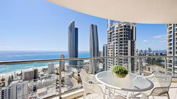 Apartment, 2 Bedrooms, 2 Bathrooms, Ocean View | Balcony