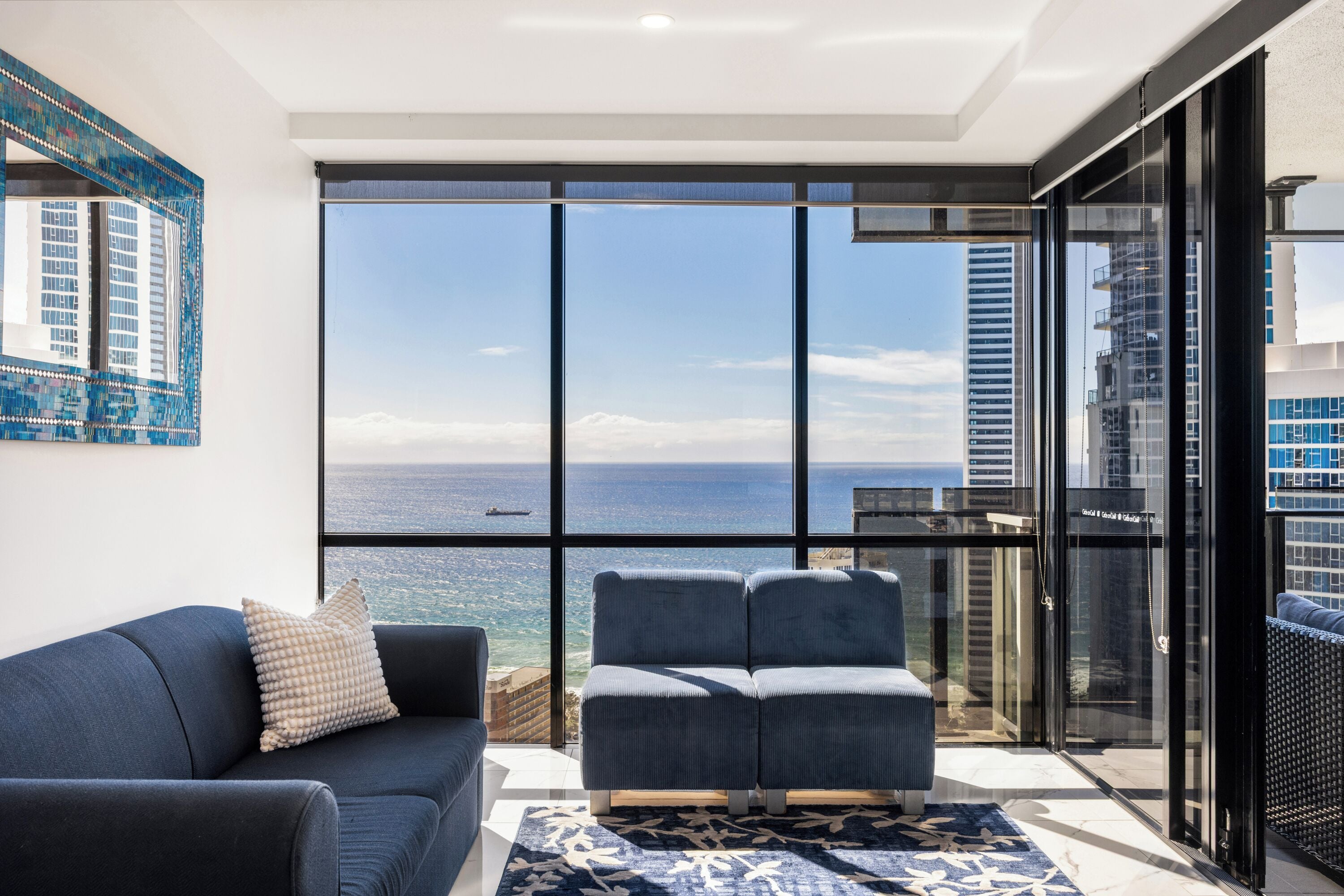 Apartment, 2 Bedrooms, 2 Bathrooms, Ocean View | Living area