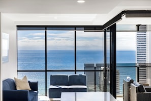 Apartment, 2 Bedrooms, 2 Bathrooms, Ocean View | Living area