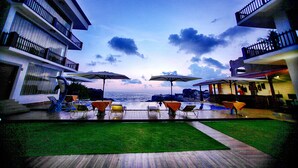View from property - Water Gate Resort & Spa (Unawatuna)