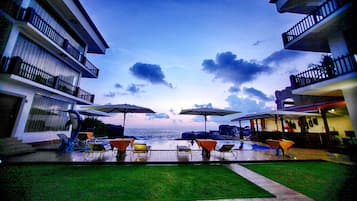 Pemandangan dari properti