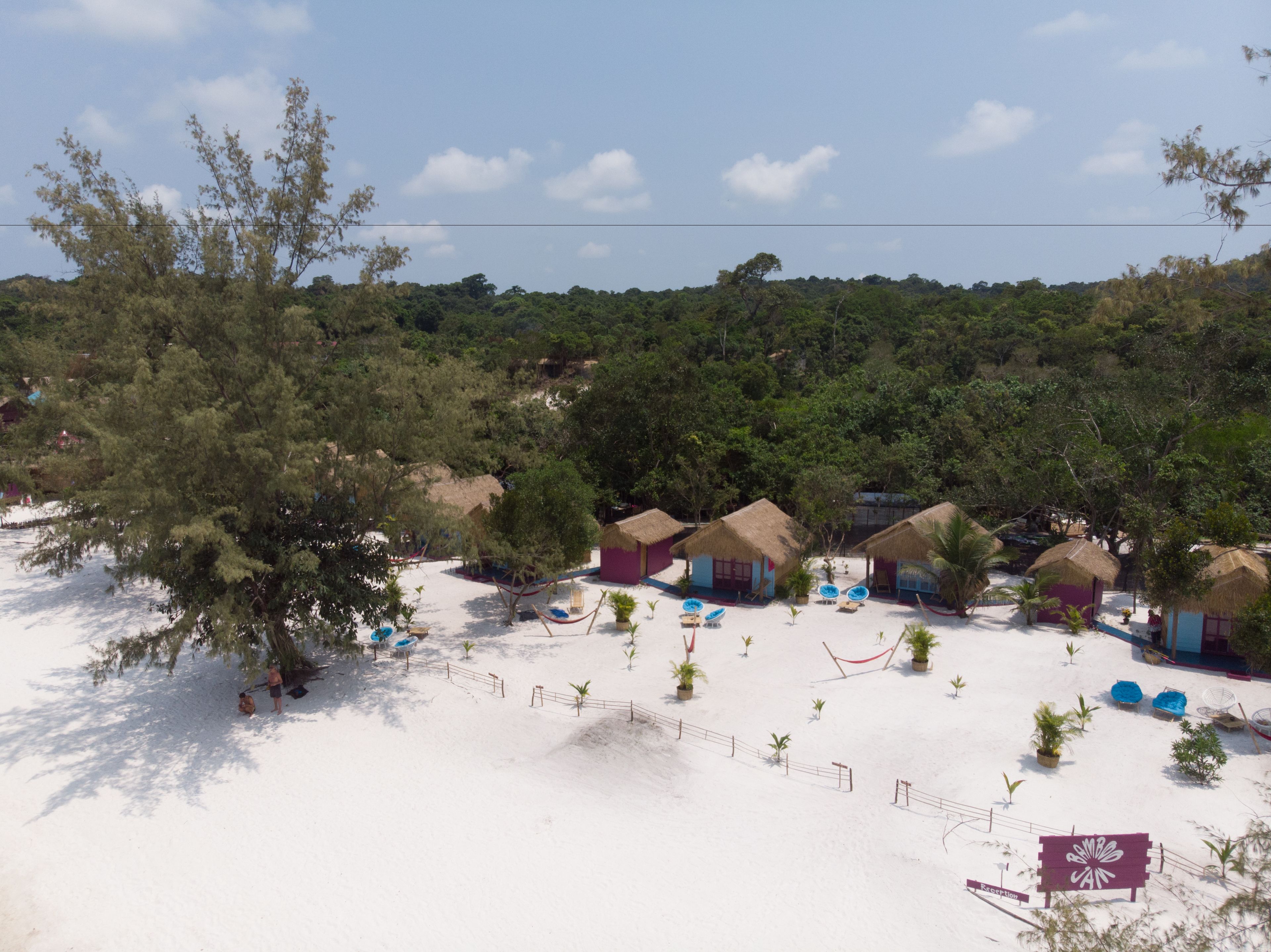 on the beach, white sand, sun-loungers, beach towels