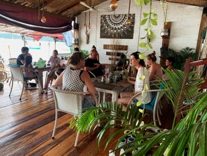 Breakfast, lunch, dinner served; beach views - Bamboo Jam (Koh Rong Sanloem)