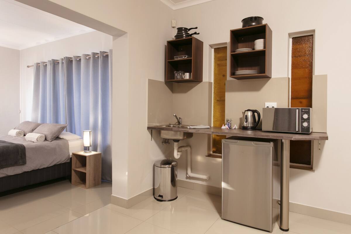 1 habitación y ropa de cama de alta calidad