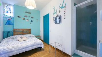 Basic Double Room, 1 Bedroom, Private Bathroom | 1 bedroom, free WiFi, bed sheets