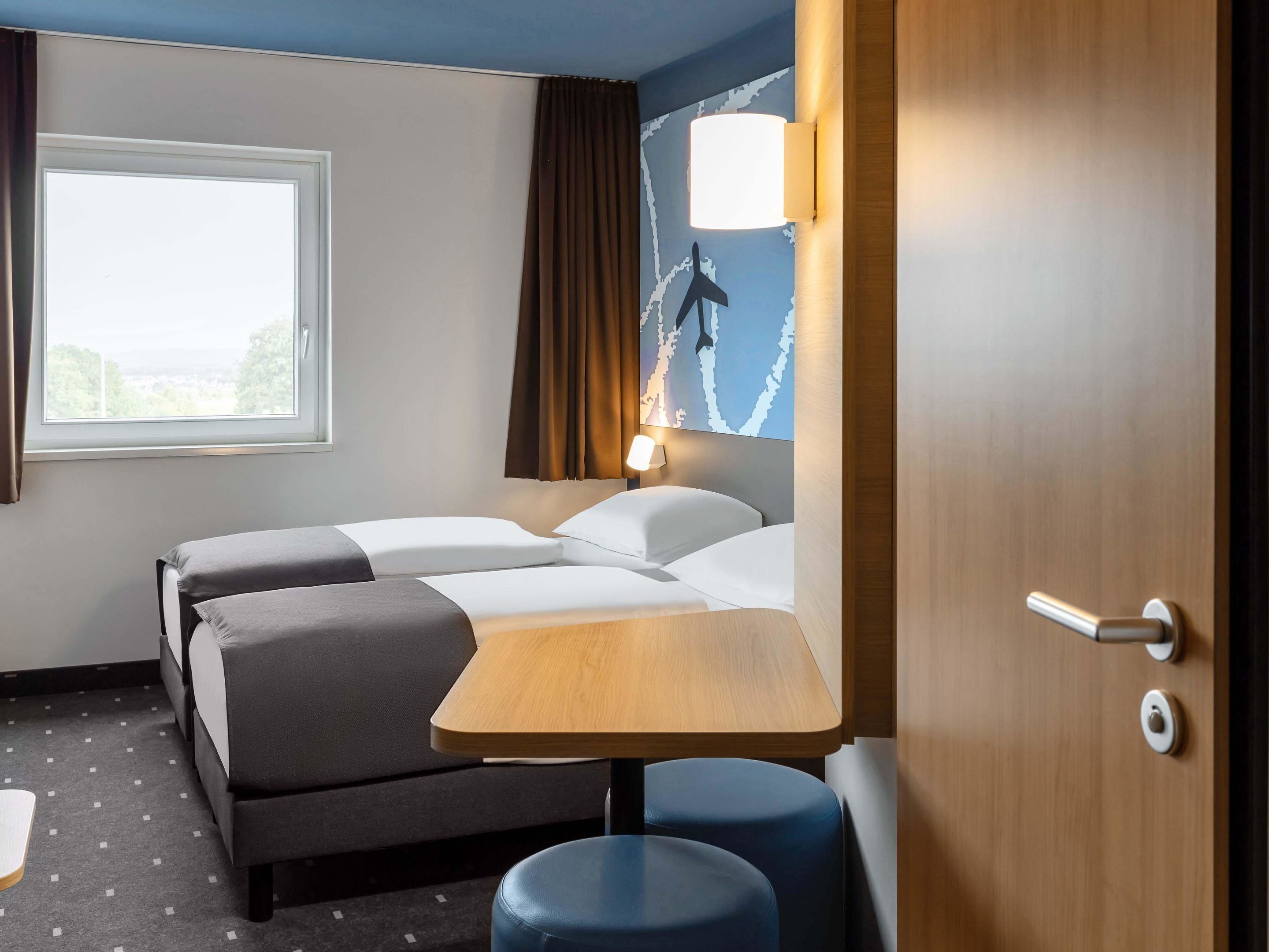 Desk, soundproofing, bed sheets